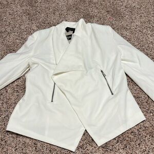 Zip pocket blazer off white